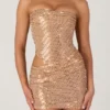 Vestido corto con aberturas y adornos Rania en dorado Vestido corto con aberturas y adornos Rania en dorado