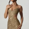 Vestido corto con aberturas y adornos Sayzel en dorado