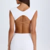 Vestido corto con aberturas y cordones Addison en blanco