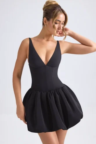 Vestido corto con corsé y bajo abullonado con cordones Anahita en negro