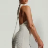 Vestido corto con cuello halter y detalle de pañuelo adornado de Henrietta en blanco