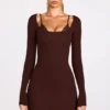 Vestido corto con sujetador de encaje de manga larga de modal acanalado Caris en marrón chocolate Vestido corto con sujetador de encaje de manga larga de modal acanalado Caris en marrón chocolate