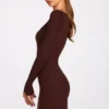 Vestido corto con sujetador de encaje de manga larga de modal acanalado Caris en marrón chocolate Vestido corto con sujetador de encaje de manga larga de modal acanalado Caris en marrón chocolate