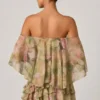 Vestido corto con volantes y hombros descubiertos Birdie con estampado floral multicolor Vestido corto con volantes y hombros descubiertos Birdie con estampado floral multicolor