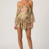 Vestido corto con volantes y hombros descubiertos Birdie con estampado floral multicolor Vestido corto con volantes y hombros descubiertos Birdie con estampado floral multicolor