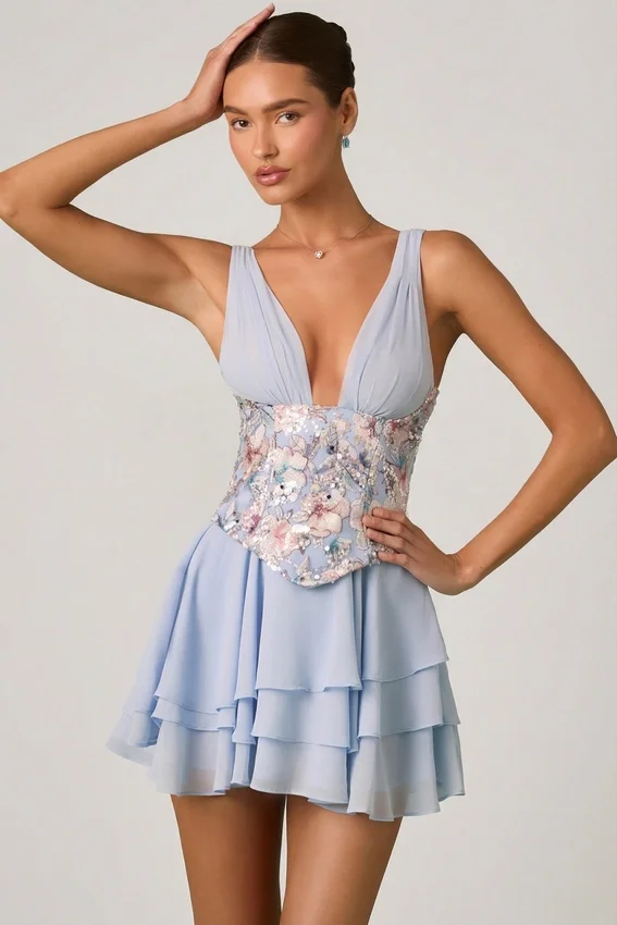 Vestido corto corsé con volantes y adornos Sakura en azul floral Vestido corto corsé con volantes y adornos Sakura en azul floral