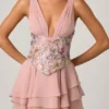 Vestido corto corsé con volantes y adornos Sakura en rosa floral Vestido corto corsé con volantes y adornos Sakura en rosa floral