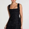 Vestido corto corsé de cuello cuadrado con apliques florales Posy en negro Vestido corto corsé de cuello cuadrado con apliques florales Posy en negro