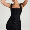 Vestido corto corsé de cuello cuadrado con apliques florales Posy en negro Vestido corto corsé de cuello cuadrado con apliques florales Posy en negro