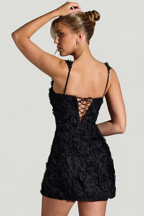 Vestido corto corsé de cuello cuadrado con apliques florales Posy en negro Vestido corto corsé de cuello cuadrado con apliques florales Posy en negro