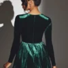 Vestido corto corsé de manga larga Tera en terciopelo verde esmeralda
