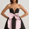 Vestido corto corsé Norina con lazo en negro Vestido corto corsé Norina con lazo en negro
