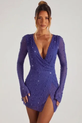Vestido corto cruzado con adornos Chelsea de corte A en azul oscuro
