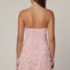 Vestido corto de corte A con adornos Edita en rosa ballet Vestido corto de corte A con adornos Edita en rosa ballet