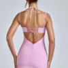 Vestido corto de corte A con cuello vuelto Mirabel en rosa bebé Vestido corto de corte A con cuello vuelto Mirabel en rosa bebé