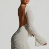 Vestido corto de corte A con espalda abierta y adornos Grazina en blanco Vestido corto de corte A con espalda abierta y adornos Grazina en blanco