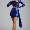 Vestido corto de jersey metalizado con aberturas Nasira en azul eléctrico Vestido corto de jersey metalizado con aberturas Nasira en azul eléctrico