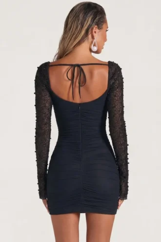 Vestido corto de manga larga con adornos St Germain en negro