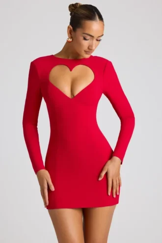 Vestido corto de manga larga con corte en forma de corazón Luciana en rojo fuego