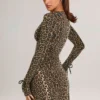 Vestido corto de manga larga Iskra de modal con estampado de leopardo