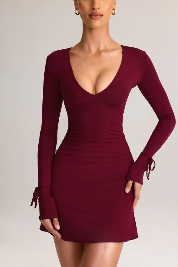Vestido corto de manga larga Iskra Modal en color vino Vestido corto de manga larga Iskra Modal en color vino