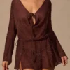 Vestido corto de manga larga Meilani en marrón espresso