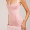 Vestido corto de satén con cuello cuadrado y corsé de piel sintética de Rixelle en rosa palo