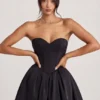 Vestido corto de tul con corsé Emeline en negro azabache Vestido corto de tul con corsé Emeline en negro azabache