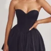 Vestido corto de tul con corsé Emeline en negro azabache Vestido corto de tul con corsé Emeline en negro azabache
