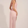 Vestido corto drapeado con corsé Reeva en rosa palo