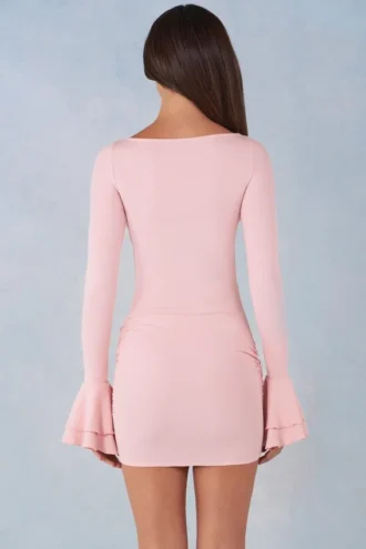 Vestido corto drapeado de manga larga con canalé de modal Helena en rosa palo