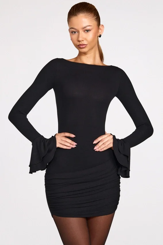 Vestido corto drapeado de manga larga en modal acanalado Helena en negro Vestido corto drapeado de manga larga en modal acanalado Helena en negro