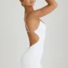 Vestido corto Eartha con aberturas y espalda descubierta en blanco