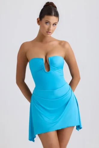 Vestido corto Efia de jersey elástico con drapeado y corte en A en azul aguamarina