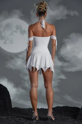 Vestido corto Elvyra con cuello halter y cordones en blanco