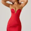 Vestido corto estructurado «Baila» en rojo escarlata Vestido corto estructurado «Baila» en rojo escarlata