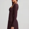 Vestido corto estructurado de corte A Ksenia con rayas diplomáticas en marrón chocolate Vestido corto estructurado de corte A Ksenia con rayas diplomáticas en marrón chocolate