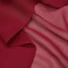 Vestido corto Iona con cuello vuelto y espalda descubierta en color cereza oscuro