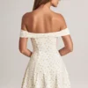 Vestido corto Jaida Modal con hombros descubiertos y corte en A con estampado floral Vestido corto Jaida Modal con hombros descubiertos y corte en A con estampado floral