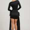 Vestido corto Karelyn con detalle de lazo y fruncido en negro Vestido corto Karelyn con detalle de lazo y fruncido en negro