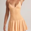 Vestido corto Kelbie de modal con fruncidos y corte en A en color melocotón