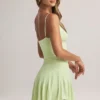 Vestido corto Kelbie de modal con fruncidos y corte en A en verde salvia