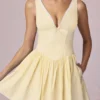 Vestido corto Marissa con detalle de lazo y corte en A en rayas amarillo limón