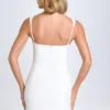 Vestido corto micro Amaria con escote corazón en blanco