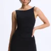 Vestido corto micro con fruncidos y corte en A de modal Ione en negro Vestido corto micro con fruncidos y corte en A de modal Ione en negro