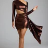 Vestido corto Nasira de jersey metalizado con aberturas en color bronce cobrizo Vestido corto Nasira de jersey metalizado con aberturas en color bronce cobrizo