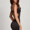 Vestido corto Orsola con cuello redondo y lazo en la espalda en negro