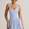 Vestido corto Reanna Modal sin espalda y con cuello halter en azul claro