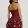 Vestido corto sin tirantes con volantes y corsé en capas «Juliet» con estampado floral granate