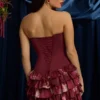 Vestido corto sin tirantes con volantes y corsé en capas «Juliet» con estampado floral granate